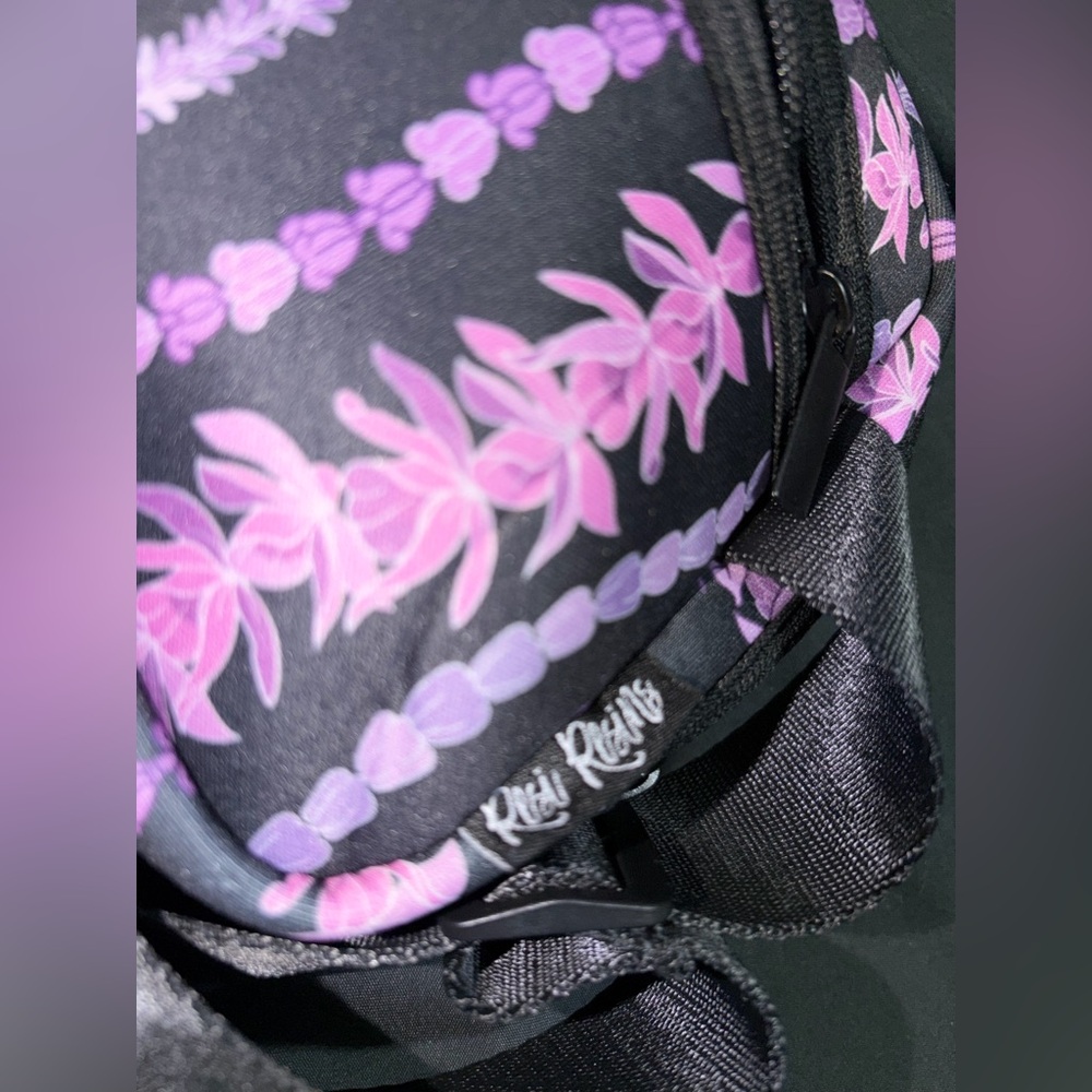 Resi Resins Purple Lei Strands Belt Bag - Picture 5 of 5